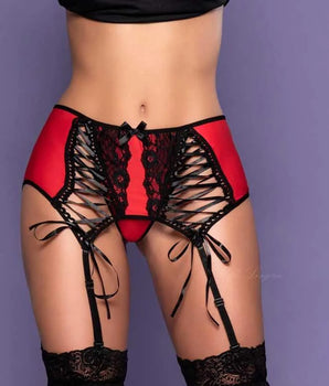 Cinta Liga e Calcinha Trançada