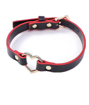 Coleira Choker com Coração em Metal
