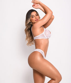 Conjunto de lingerie branco em renda e tule poá com robe