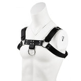 Harness masculino preto ajustável com argolas metálicas para fetiche BDSM