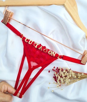 Calcinha Vermelha Fio Secretária com Abertura - Personalizável